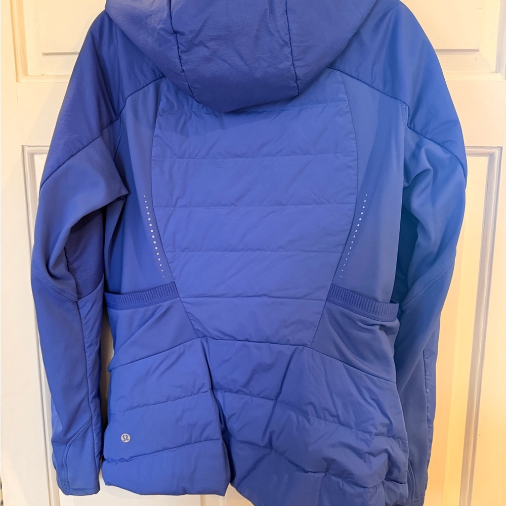 Lululemon Athletica Vibrant Blue Puffer Jacket - Picture 4 of 5